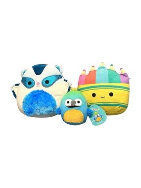 Squishmallows Sugar Glider & Macaw & Crayon Box